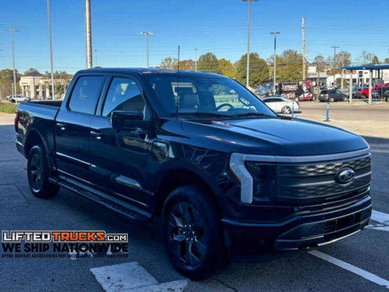 2023 Ford F-150 Lightning Lariat