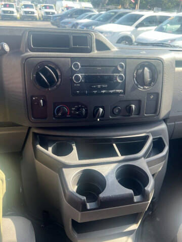 2013 Ford E-Series E-150