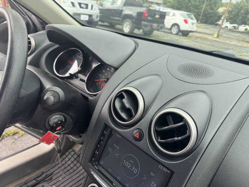 2013 Nissan Rogue S