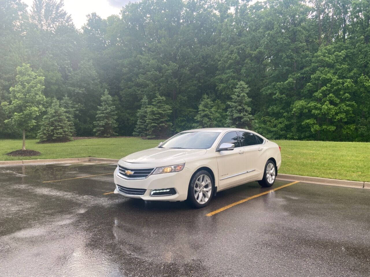 2014 Chevrolet Impala for sale at ZAKS AUTO INC in Detroit, MI