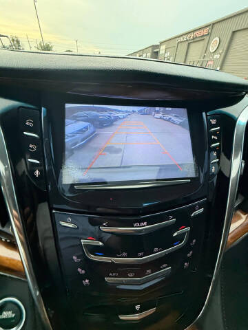 2015 Cadillac Escalade Luxury