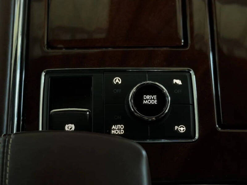 2020 Lincoln Navigator L Black Label