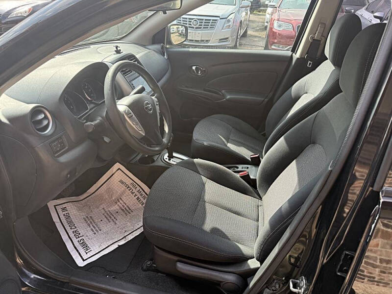 2015 Nissan Versa 1.6 S