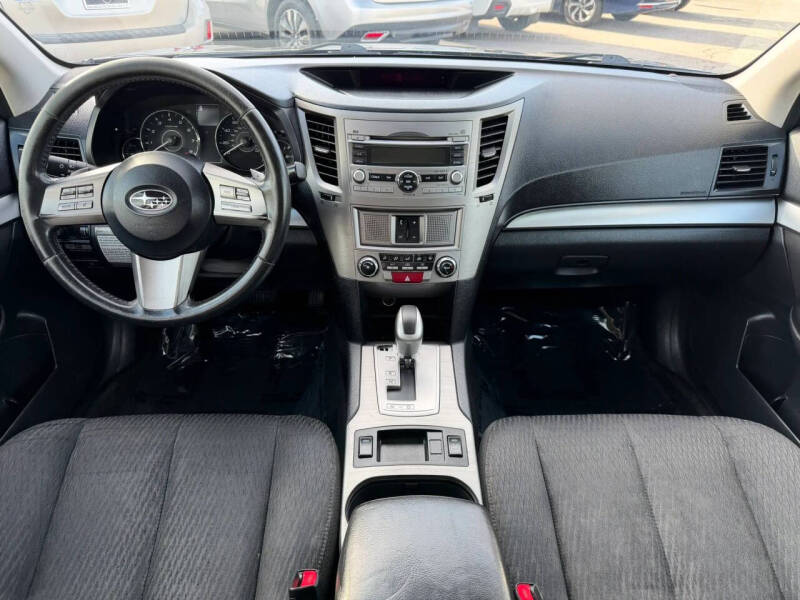 2011 Subaru Outback 2.5i Premium