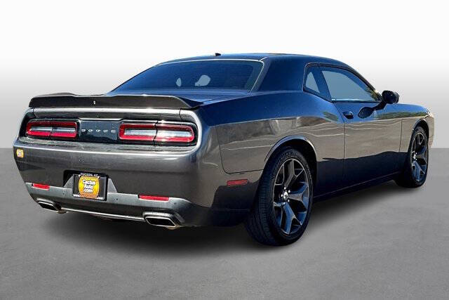 2018 Dodge Challenger SXT
