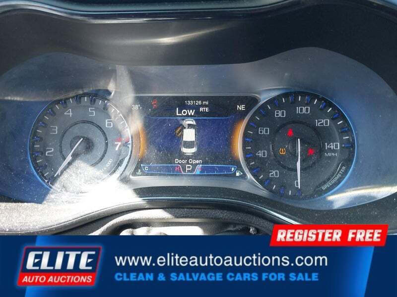 2015 Chrysler 200 S