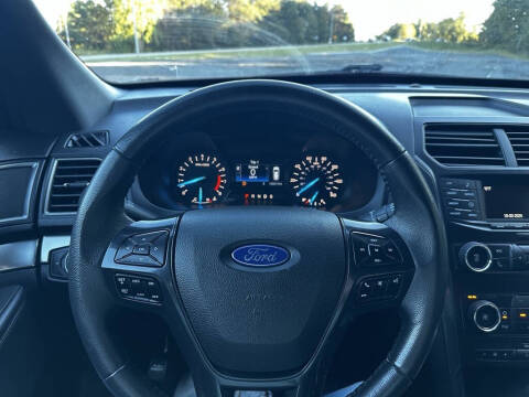 2019 Ford Explorer XLT