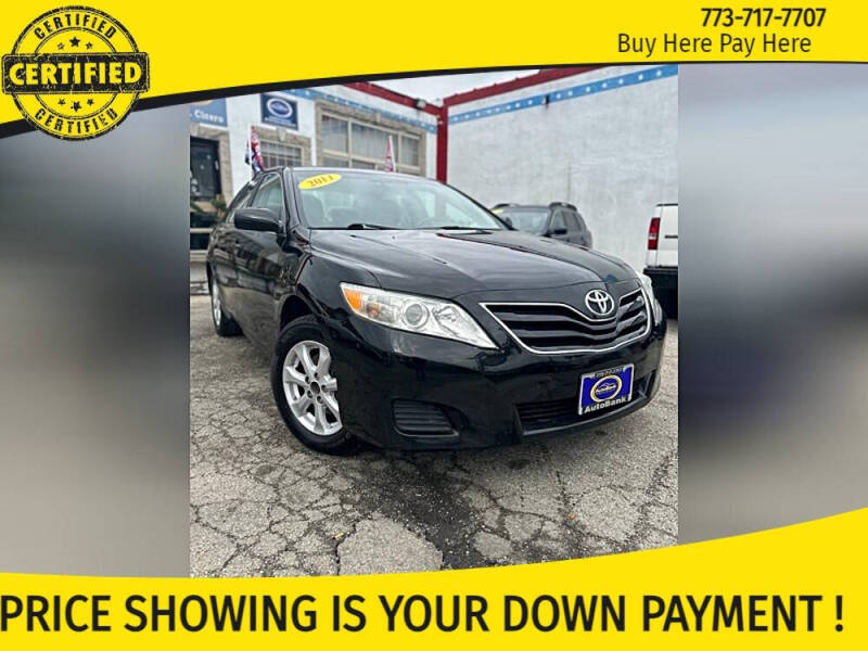 2011 Toyota Camry LE's photo