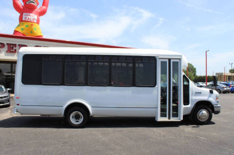 2013 Ford E-Series E-450 SD