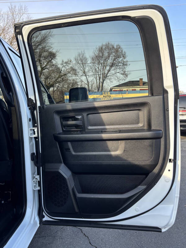 2023 RAM 3500 Tradesman