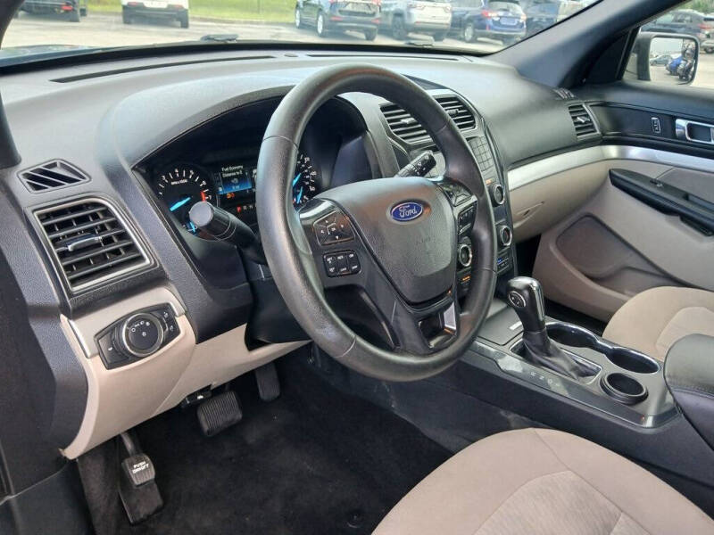 2018 Ford Explorer