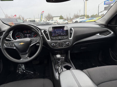 2023 Chevrolet Malibu LT