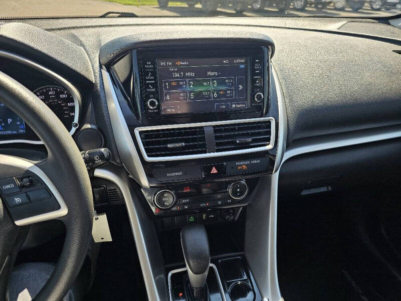 2020 Mitsubishi Eclipse Cross ES