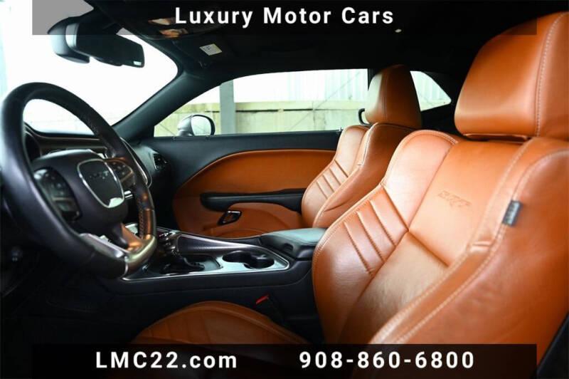 2015 Dodge Challenger SRT Hellcat