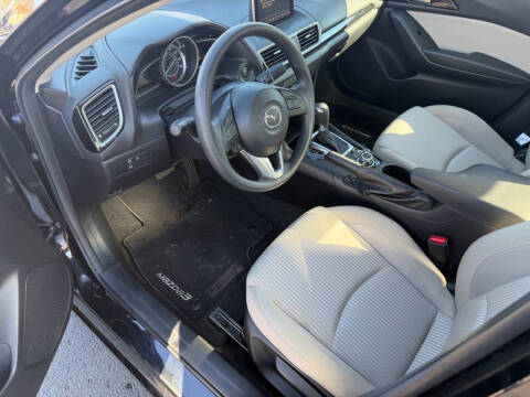 2016 Mazda MAZDA3 i Sport