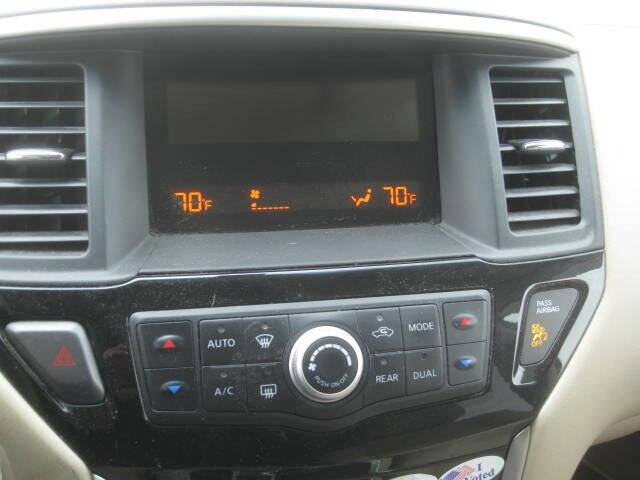 2014 Nissan Pathfinder S