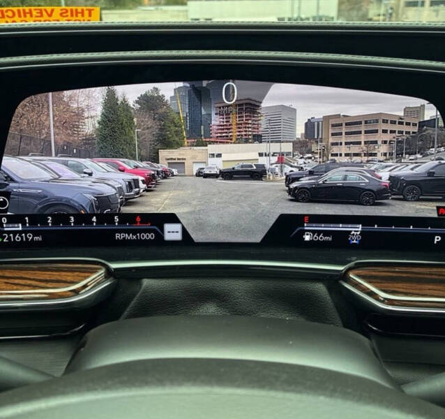 2023 Cadillac Escalade Premium Luxury