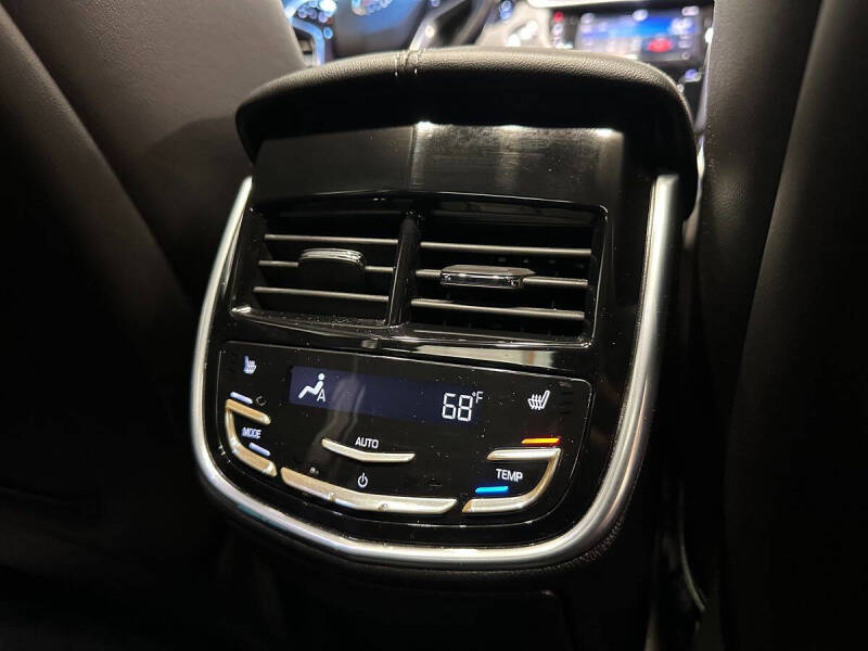 2013 Cadillac XTS Premium Collection