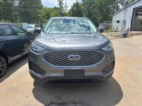 2023 Ford Edge SE
