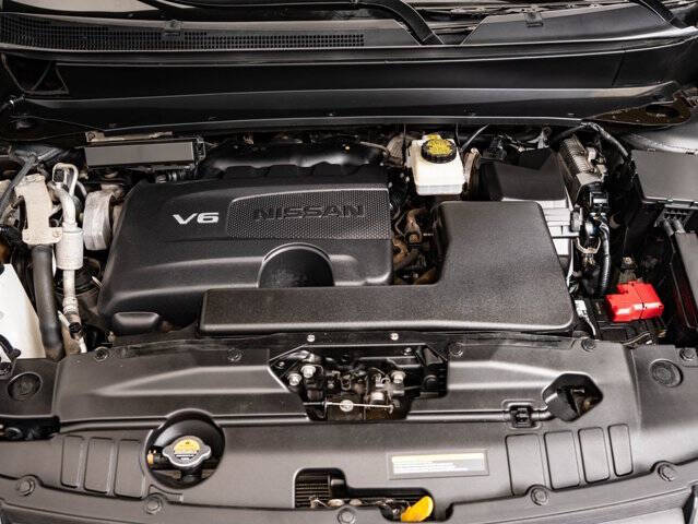2020 Nissan Pathfinder SV