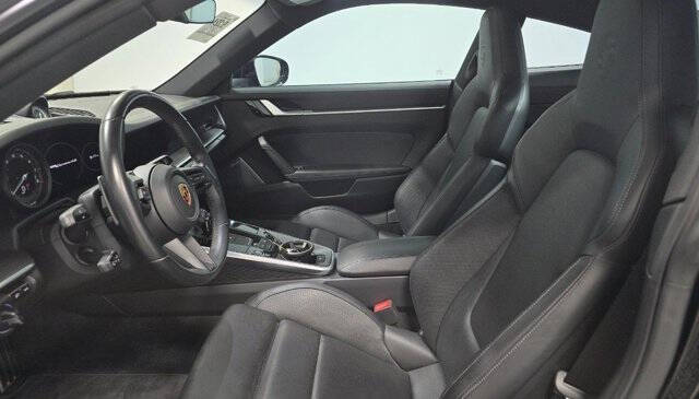 2020 Porsche 911 Carrera 4S