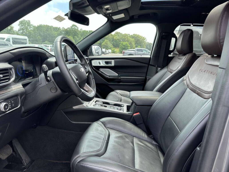 2022 Ford Explorer Platinum