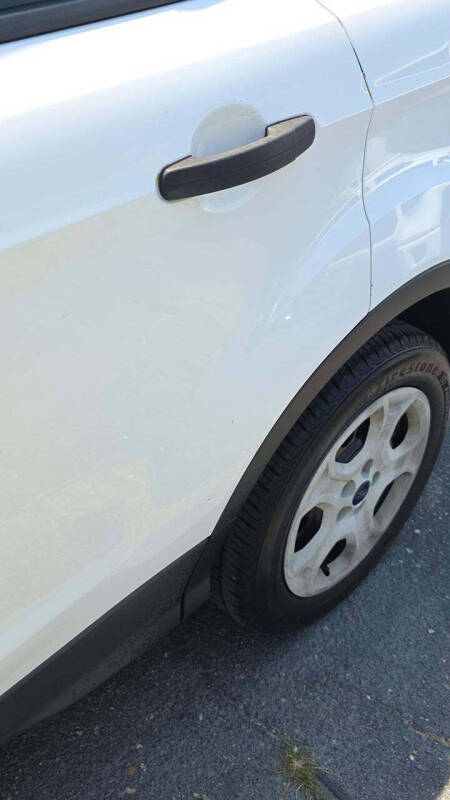 2017 Ford Escape S