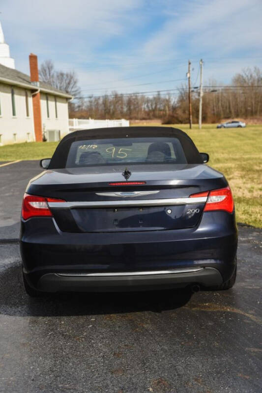 2012 Chrysler 200 Touring