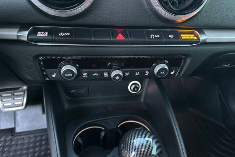 2019 Audi A3 Titanium 40 TFSI