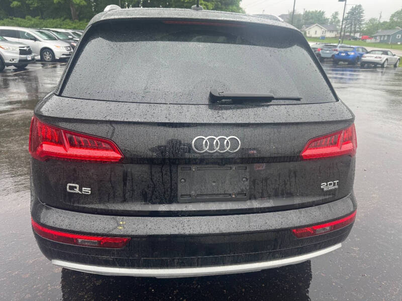 2018 Audi Q5 2.0T quattro Premium Plus