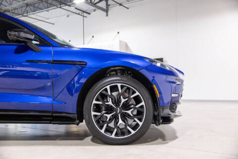 2023 Aston Martin DBX 707