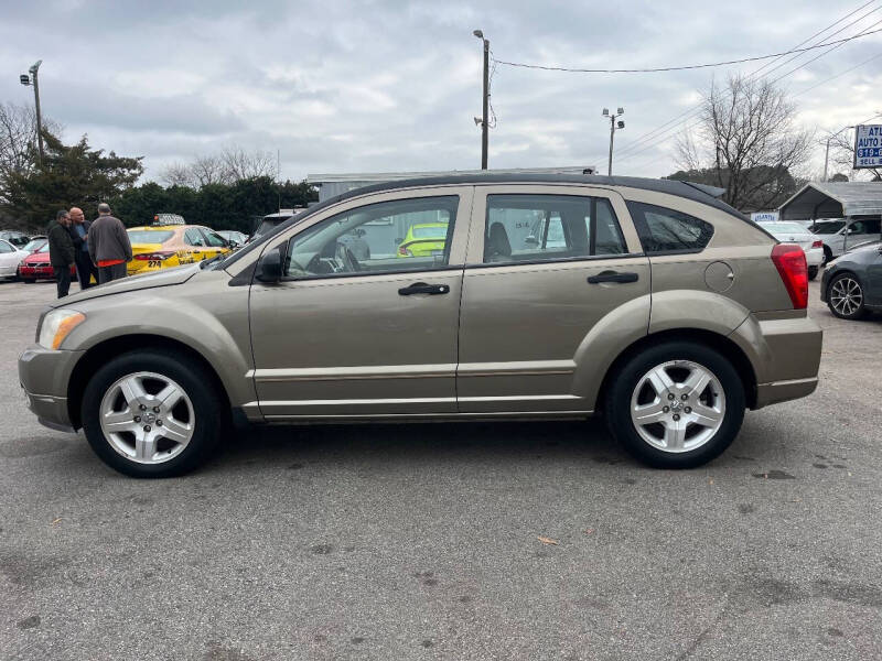 2007 Dodge Caliber SXT photo 8