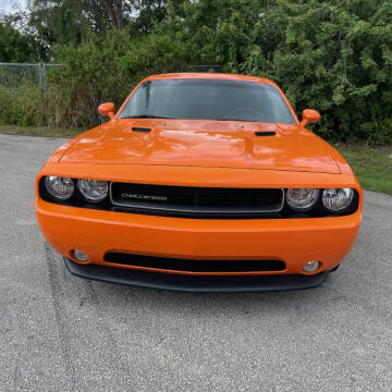 2014 Dodge Challenger SXT