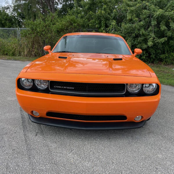 2014 Dodge Challenger SXT