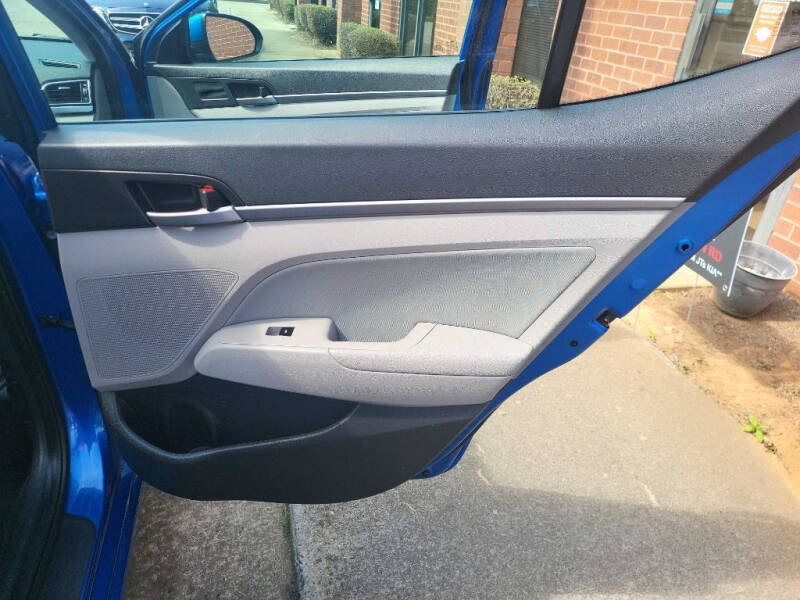 2018 Hyundai Elantra