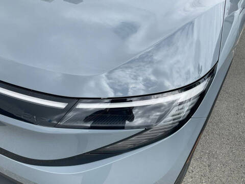 2026 Nissan LEAF Platinum+