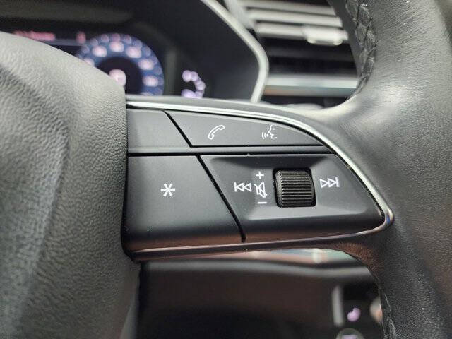 2023 Audi Q3 quattro S line Premium 45 TFSI