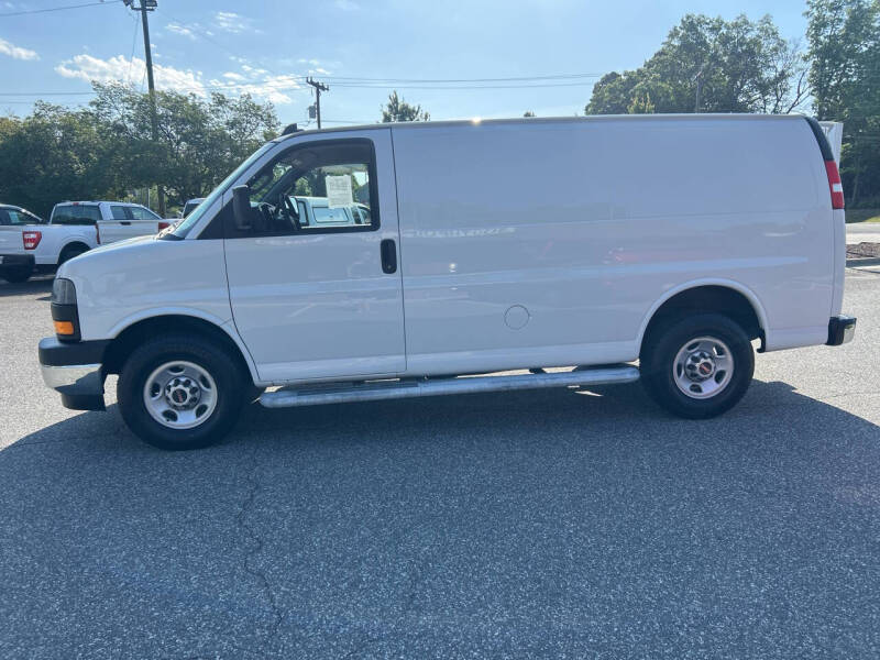 2021 GMC Savana 2500