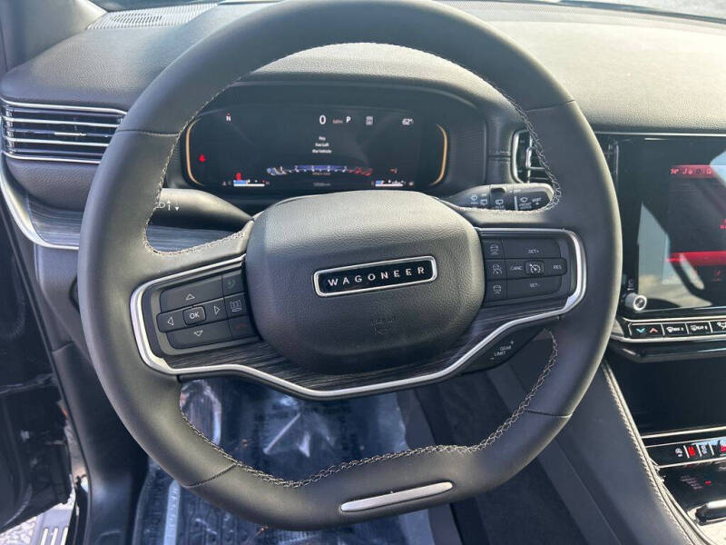 2024 Jeep Wagoneer L Series III