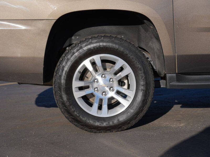 2016 Chevrolet Suburban LS