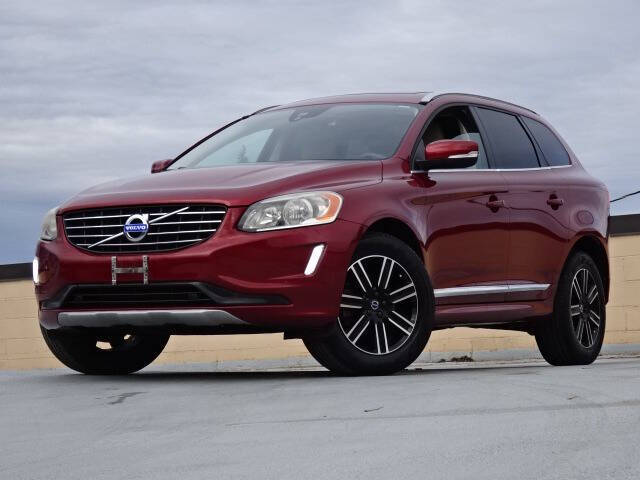 2016 Volvo XC60 T6 Drive-E R-Design Platinum