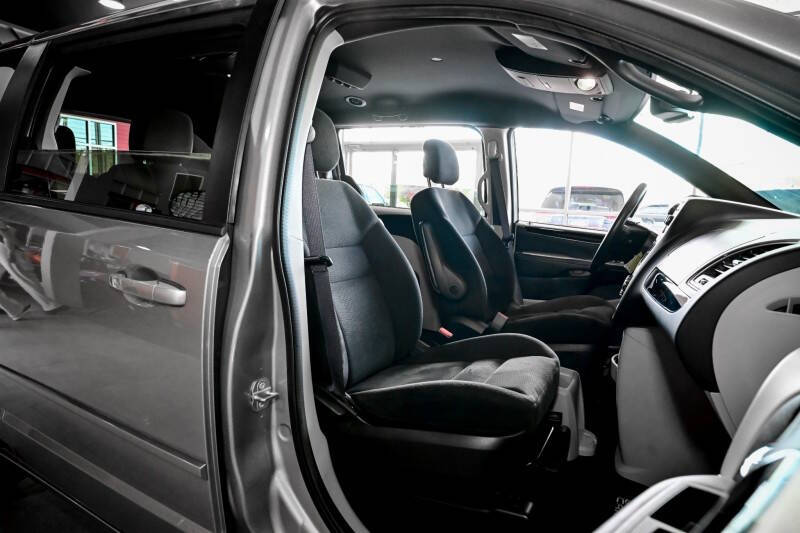 2017 Dodge Grand Caravan SE Plus