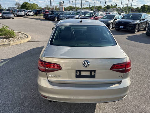 2016 Volkswagen Jetta 1.8T SEL Premium