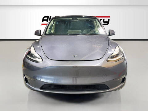 2023 Tesla Model Y Performance