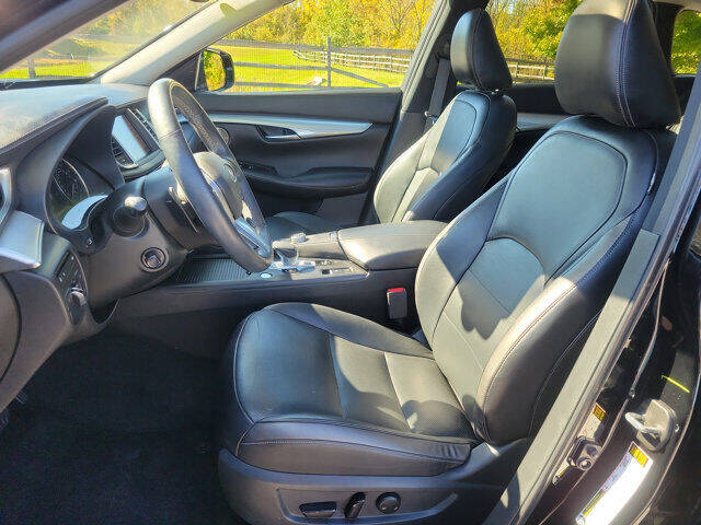 2019 Infiniti QX50 Essential