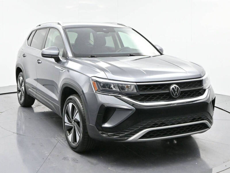 2024 Volkswagen Taos SE 4Motion