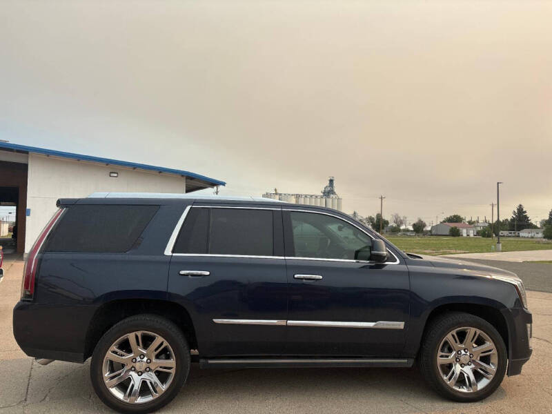 2017 Cadillac Escalade Premium Luxury