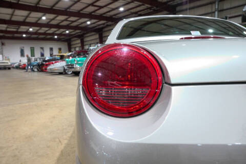 2004 Ford Thunderbird Deluxe