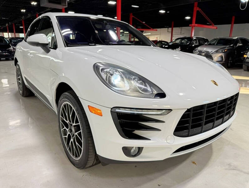 2017 Porsche Macan S