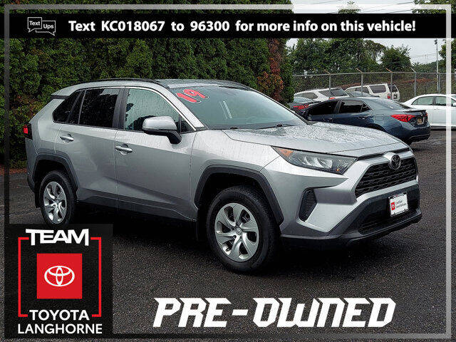 2019 Toyota RAV4 LE